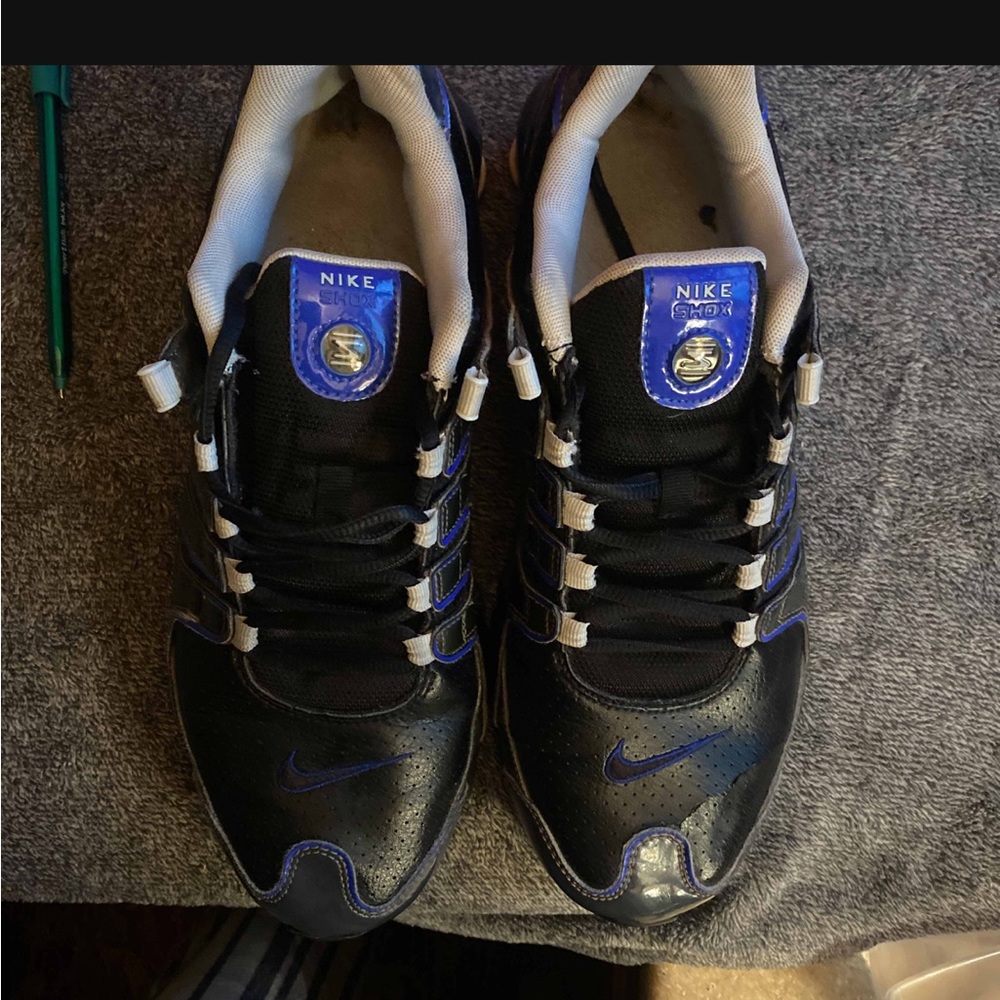 Adidas Black Neo Leather Men’s Tennis Shoes. Size 11